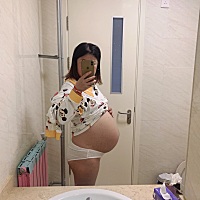此肚已开奖、姐妹们猜猜男宝女宝？明天给大家开奖说一下我自己本身反应症状