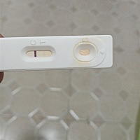 早上测的时候一两分钟只有1条杠我就放着没管   刚刚上卫生间的时候发现有两条杠？。。有没有同样的情况...
