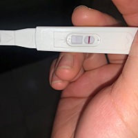 今天大姨妈推迟第二天，姐妹们这是有了吗，唉又不是太明显