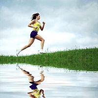 内分泌紊乱，雌激素水平过高，导致长期不排卵，子宫内膜增生过盛，而子宫内膜增生过盛会引起子宫内膜增...