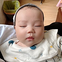都说我儿子白白净净的，像个女孩子，怀孕时也以为是女孩子呢