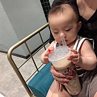 从怀老大开始就没有工作过了   当全职妈妈很辛苦     真的…常常崩溃  脾气也越来越差    害  😂也变...