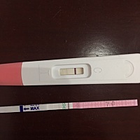 5月30、31号排卵，31号早上、1号晚上同房，今天排卵第七天，中午测了看看的，1点钟测的然后宝宝要上学着...