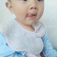 吃的可爱长大的宝贝。感觉好可爱。不接受反驳。