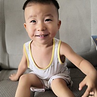 每天24小时除了带娃还是带娃，无聊来个6连拍🤣