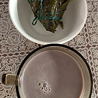 在漯河的日子，端午季，每天早上一杯五谷豆浆，一个粽子，我发现我已经离不开破壁机了