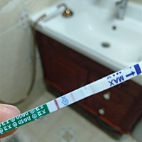 腰和肚子酸，好像要来事似的。