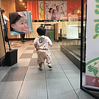 一岁一个月 太可爱了👧☺️