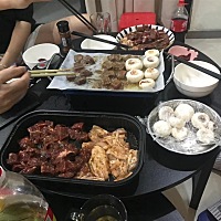 今日午餐。节日快乐