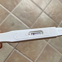 想问一下各位小姐姐，这是一条杠还是两条啊