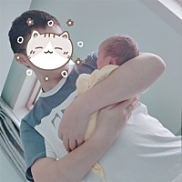 奶娃一周，队友即将抑郁😂😂😂 奶孩子好痛，宫缩18小时没哭，奶孩子把我疼得挤出眼泪😅两个乳头...