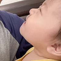全世界没人记得我生日，只有悄悄跟女儿说今天妈妈生日你乖一点！