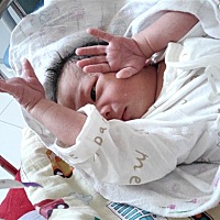 9月8号抛妇产3150克小王子一枚，儿女双全，从此封肚