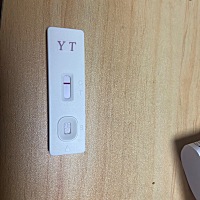 月经推迟了7天，验孕棒五分钟之内有白印，这是怀孕了吗？