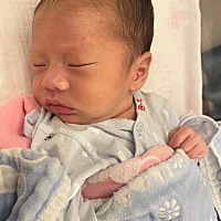 36 1漏羊水，住了五天院，打了促肺针和消炎水，然后36 6就挂催点了，挂了一天半没反应，第二天下午就人...