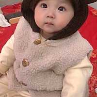 没什么大的本事，就是把一个嗷嗷待哺的婴儿，一个人拉扯到九个月大，目前会坐，会爬，喜欢站，会很清晰...