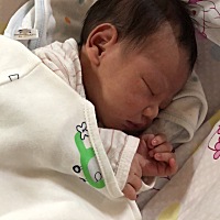超快顺产健康男宝一枚～早上8点40多办理住院 全程不是疼的很厉害 自己走去的。进去医生检查开了4指 马上...