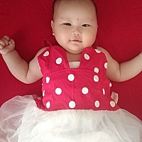 小可爱马上百天了