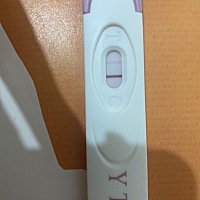 集美们，末次月经起始日期10.12号，今早测试的，这是怀孕了吗