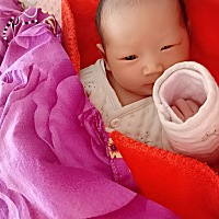 无敌小可爱 ，看着你一天天长大 ，我们却一天天的变老❤️