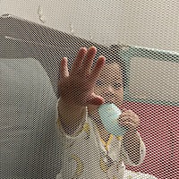 宝妈们，宝宝总是不喝水有什么办法吗，每天尝试无数次，每次喝进嘴里马上吐出来，一天喝不到10毫升水，...