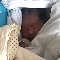 虽然没能儿女双全，两女也非常知足，妈妈只要你们平安健康的成长，此生足以！