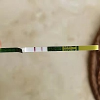 试了三次都是这样轻轻的两道杠，请问姐妹们我这是有了么？