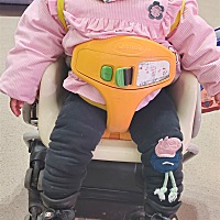 今天我做饭宝宝老是去弄水，翻垃圾桶捡垃圾吃，还有想着各种烦心事饭一顿饭下来拉几次衣服弄湿，嘴里一...