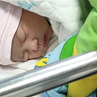 1月14，7斤，下午5.37宝宝终于出生了，女宝宝，只是没有凑成一个好子，一切都顺利，最重要的是宝宝很健...