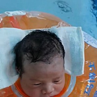 7.8斤的儿，顺转剖，如愿以偿了，从此封肚