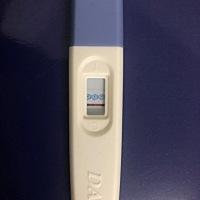 大姨妈推迟一天，测了三天还是淡淡的印子，想问一下什么时候能抽血测出来呢？