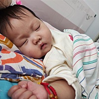 三个月了脸包嘴