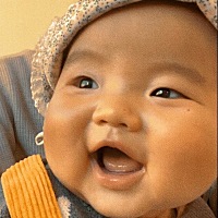 我的宝贝，妈妈接受你的平庸，就像你妈妈也一样很平庸。如果你不愿意成为舞台上的那个人，妈妈也接受你...