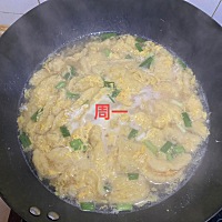 宝贝19个月了，每天除了早中晚三餐，另外奶粉是一天三次，今天开始把午睡前的奶粉改为酸奶了，你们大家...