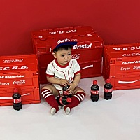 我家全程一个脸 面无表情😑 所以拍照📷失败 等一两个月再拍