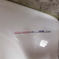 HCG（蓝色的）试纸是意念灰了吗
