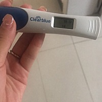 今早测的是怀了还是没怀？
