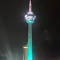 姨妈推迟了十天，早早孕大白板，挂了中午十一点的号，做了hcg和b超，没怀孕，医生给开了黄体酮促月经。...