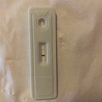 月经推迟了2天，测试弱阳性，小肚子痛，有没有姐妹知道什么情况？