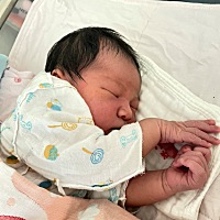 2022.7.20出生的  我的宝宝现在三个月了✌🏻️