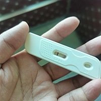 昨晚测的，我也不知道是不是怀孕了，希望是真的怀孕了，都备孕半年了，…