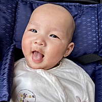 宝宝今天出去玩特别开心