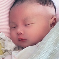 满月啦  满月啦 出生7.1斤。身高50。满月。10.3斤。身高54。你们的满月都多少？