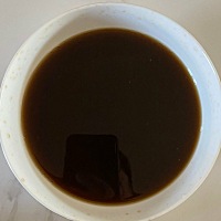 喝药像喝酒一样 天天灌😭 真的好苦