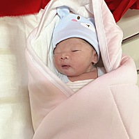 2023.3.20!麻麻终于等到妳! 40周，农历二月二十九 17:28分 喜提6斤6两皮夹克一枚， 身经10月苦，此...