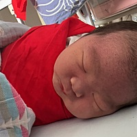 3950 克 男宝宝。希望宝贝健康快乐平安成长
