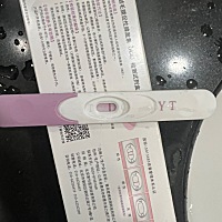 我延迟了六天 两次测都是一道杠 腰和小腹也一直疼 为什么姨妈一直不来 我真的好慌 从来没遇到过这种问题