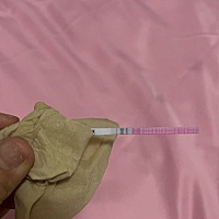 这是啥情况？关键大姨妈才完6天，还是带了套😖