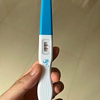 6月8日来的姨妈，7月18日感觉推迟了10天，然后测了一下，是双杠，我看人家说有一深一浅的是不确定，那咱...