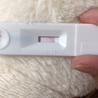 你们能看清吗？晚上测的有点显示，早上测怎么不显了，还有九天来大姨妈